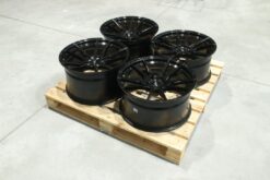 jante Set of JR21 20x10 ET23 + 20x11 ET43 5x114.3 Gloss Black