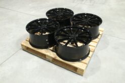 jante Set of JR37 21x10 ET25 5x112 Gloss Black