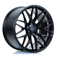 Jante JUDD MODEL ONE GLOSS BLACK 21x10.5" ET15 TO 45