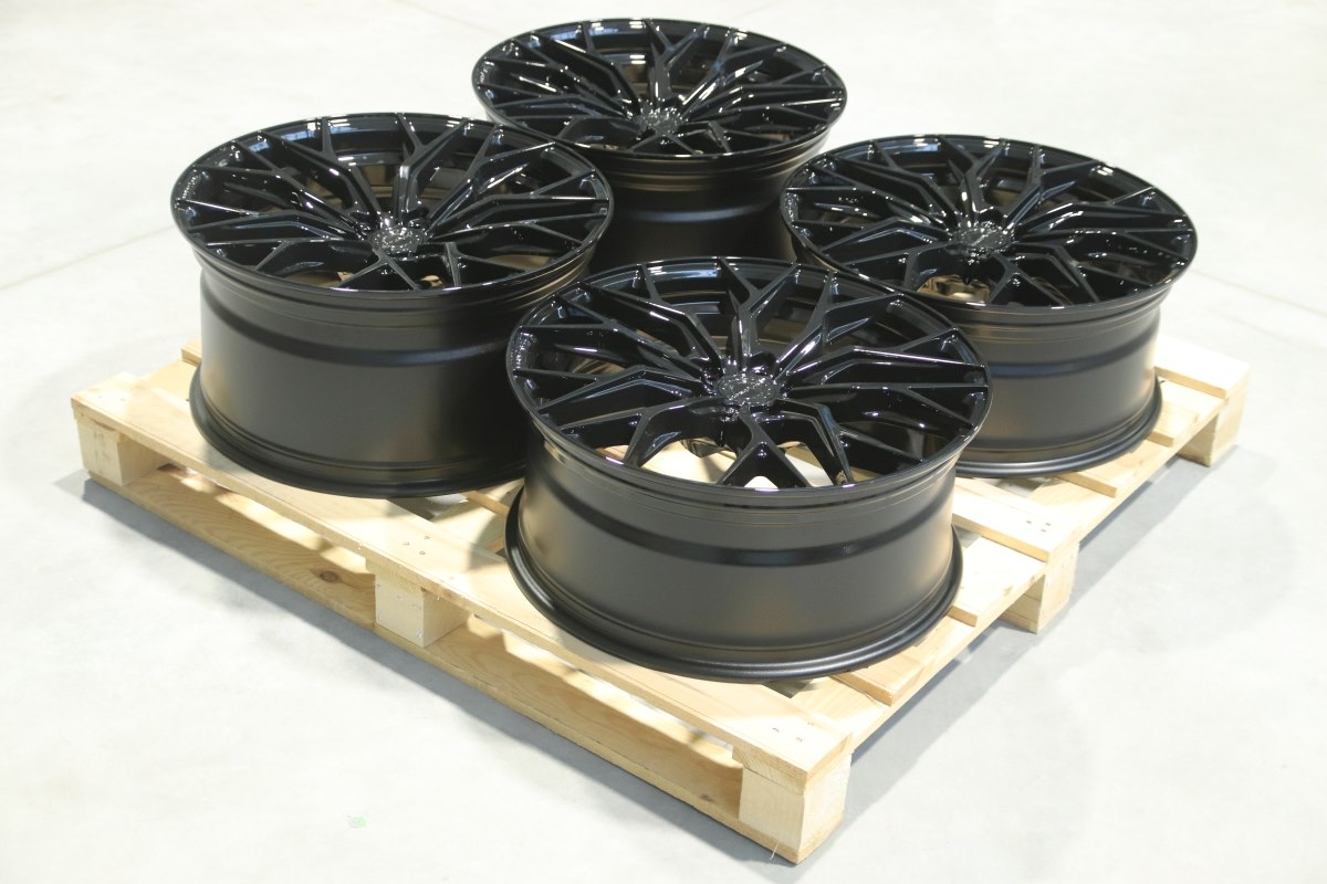jante Set of CVR1 21x9 ET30 + 21x10