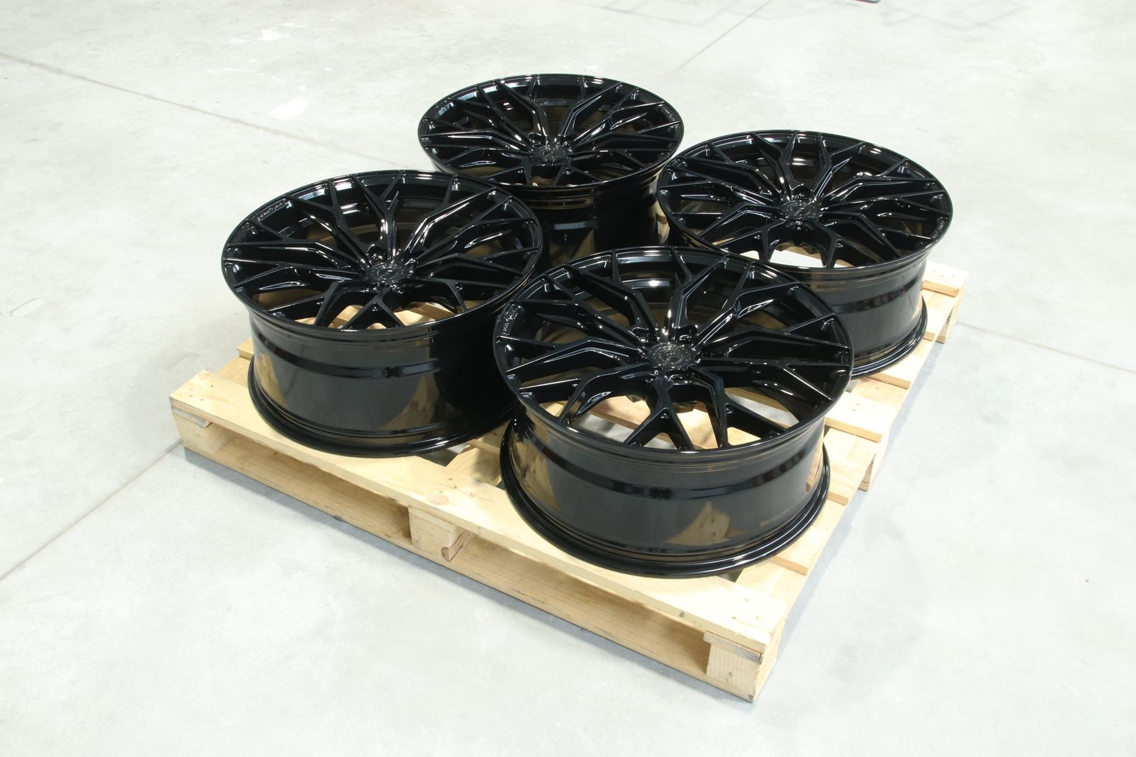 jante Set of CVR1 21x9 ET35 + 21x9
