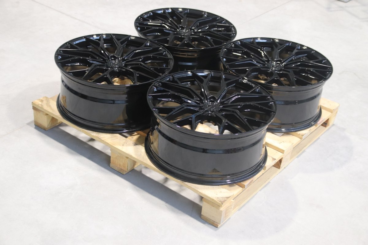 jante Set of CVR1 22x9