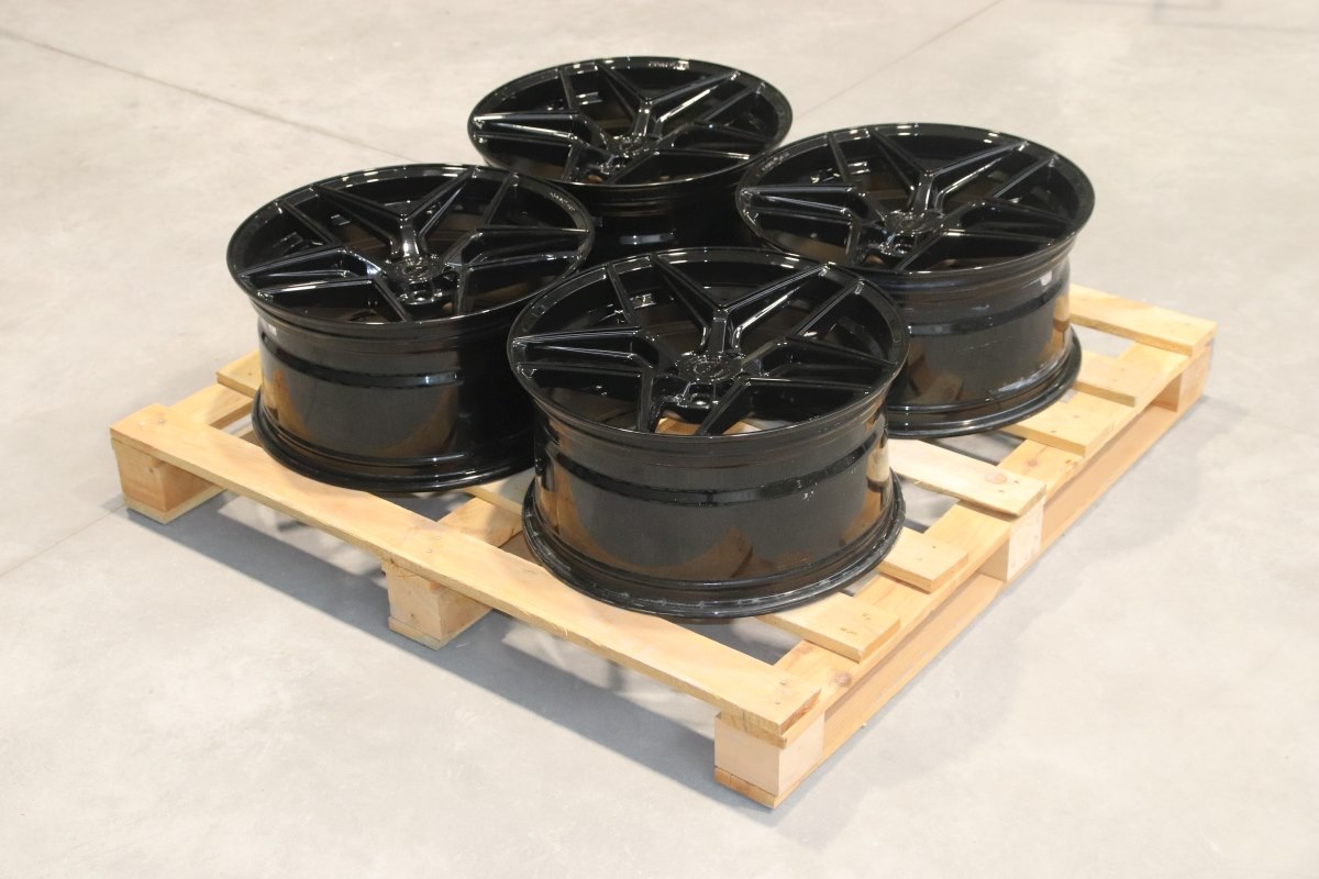 jante Set of CVR2 19x9