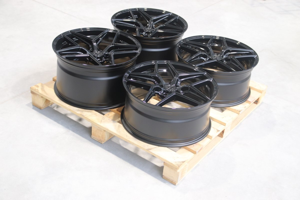 jante Set of CVR2 21x9