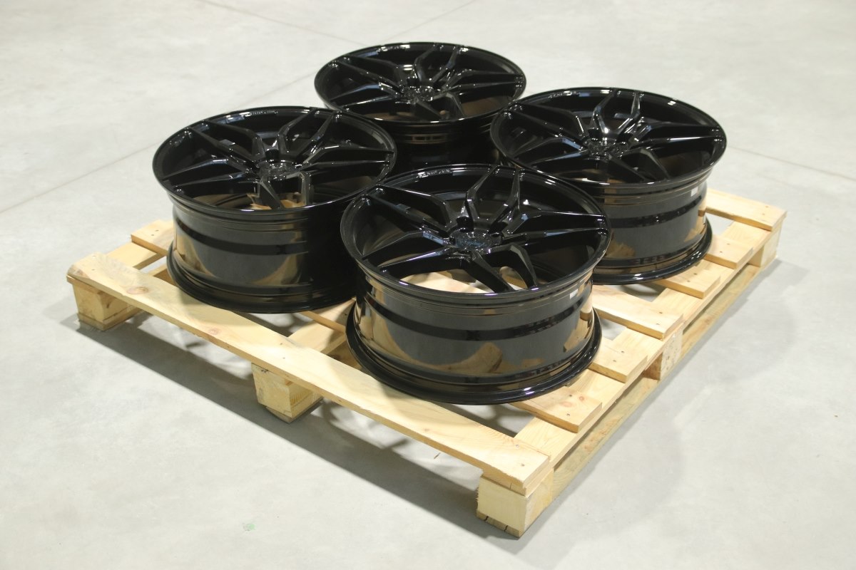 jante Set of CVR3 19x8