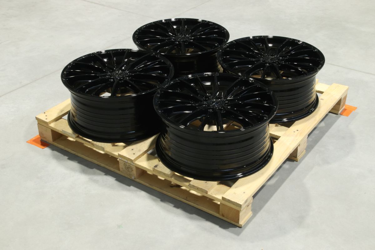 jante Set of CVR7 20x8