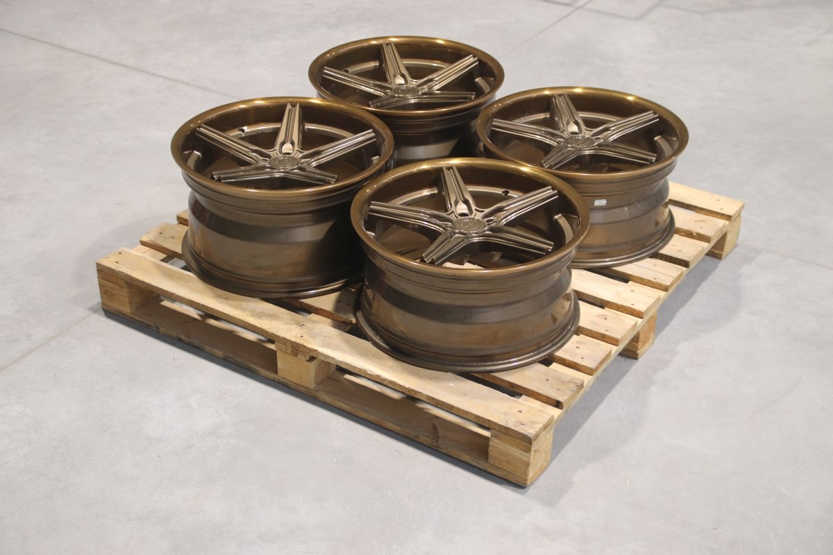 jante Set of CVR9 19x9 ET31 + 19x10 ET37 5x114