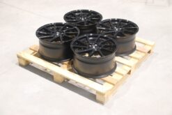 jante Set of JR36 18x9 ET40 5x112 Gloss Black