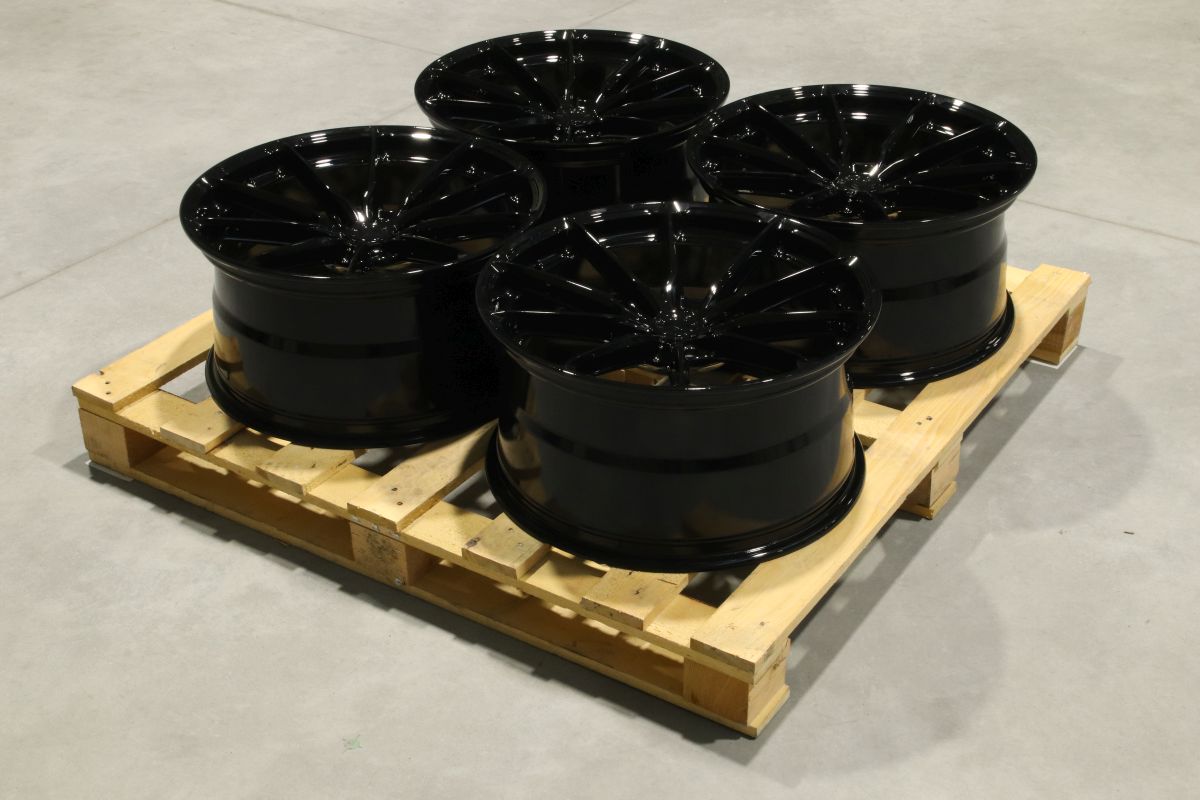 jante Set of JR37 20x10 ET45 5x120 Gloss Black
