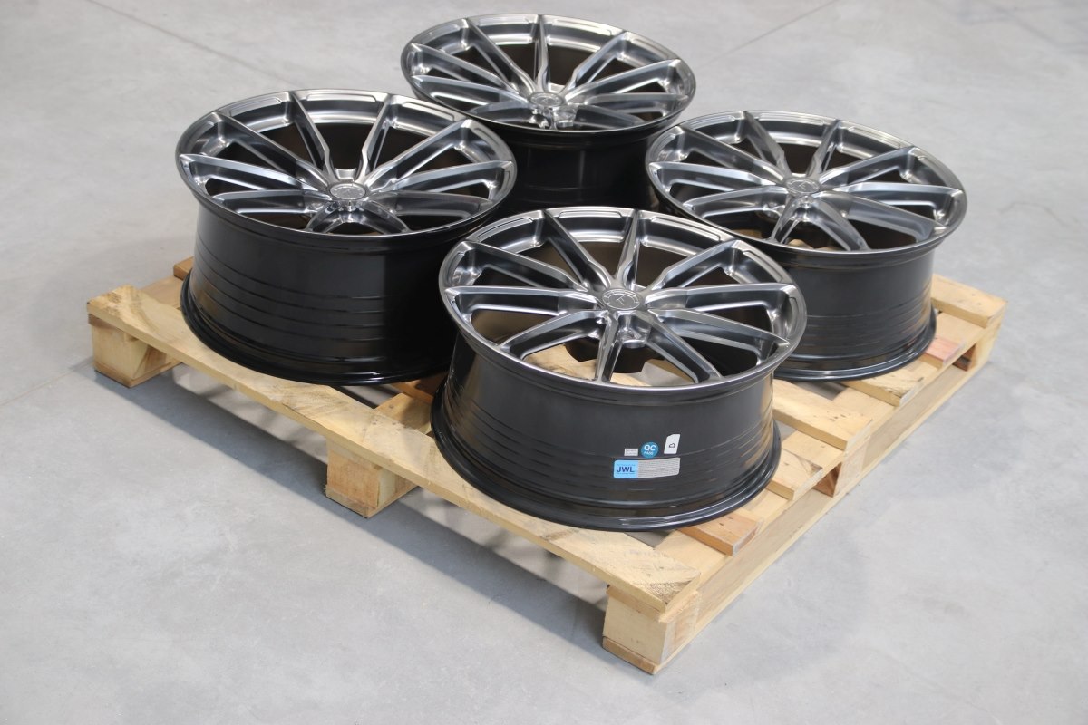 jante Set of JR37 21x9 ET25 + 21x10 ET35 5x120 Hyper Black