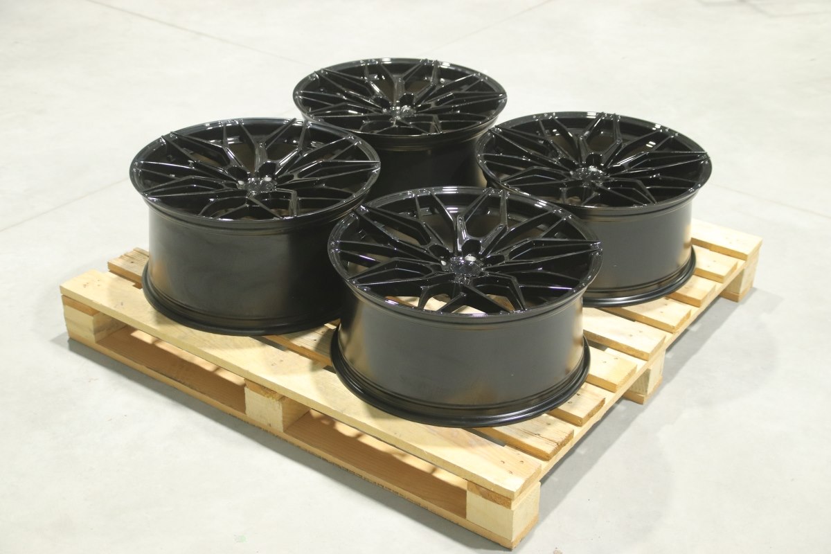 jante Set of JR46 20x9 ET25 + 20x10 ET20 5x112 Gloss Black