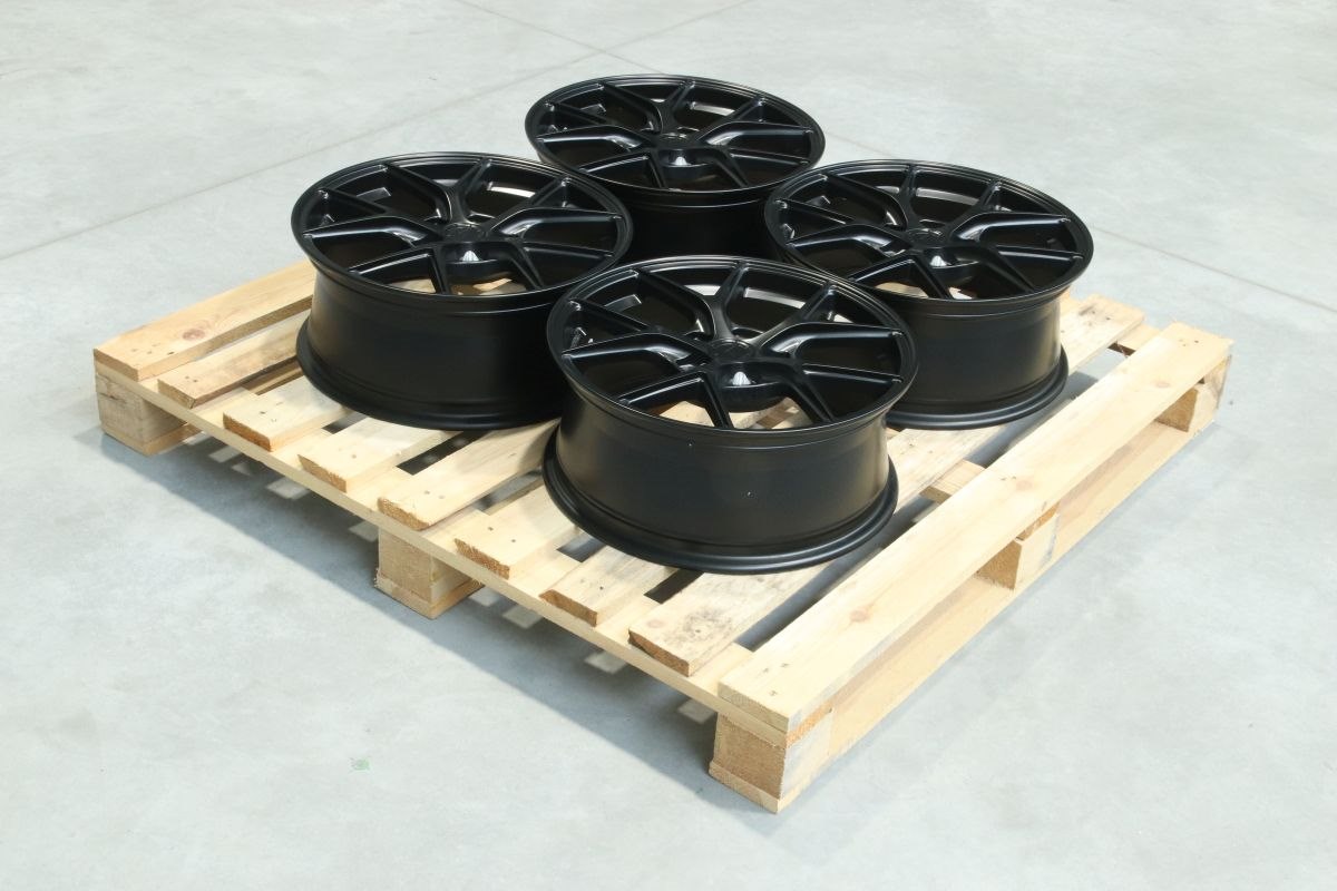 jante Set of SL01 18x8 ET29 + 18x8 ET40 5x114